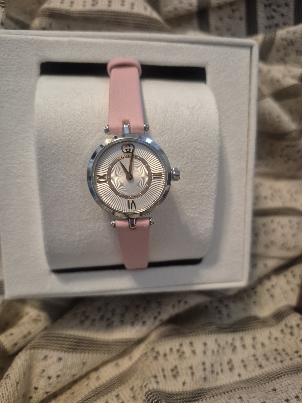 Gucci Model 2000 watch, 24mm